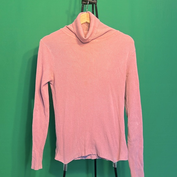 Urban M/S Lilac Turtleneck Stretchy Long Sleeve Plain Design - Picture 1 of 7